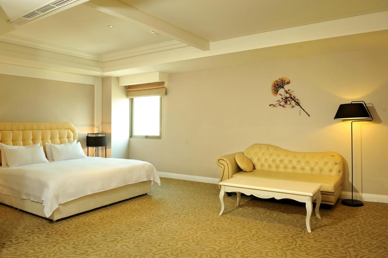 Asia Emperor Hotel Tainan Zewnętrze zdjęcie