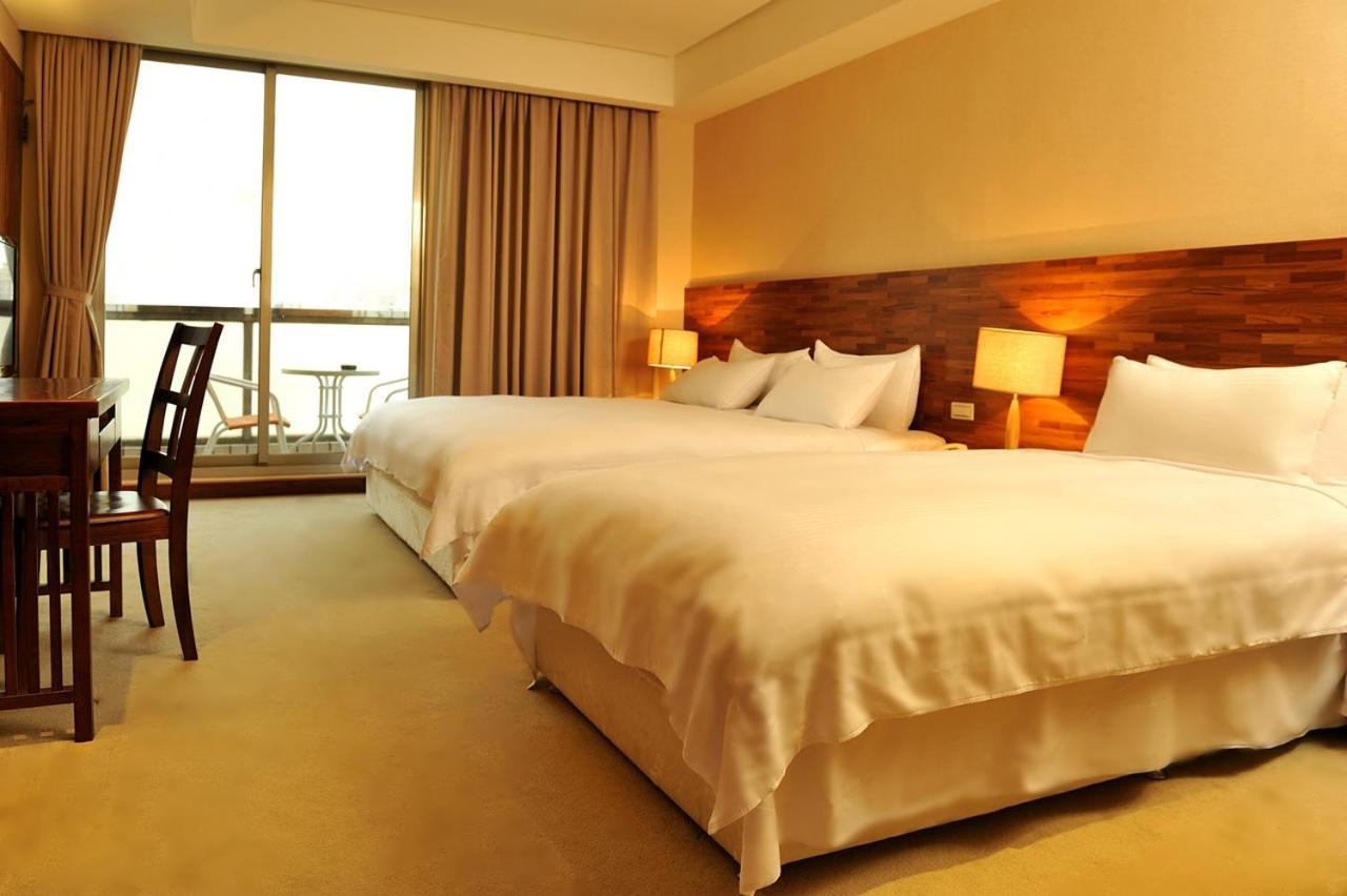 Asia Emperor Hotel Tainan Zewnętrze zdjęcie
